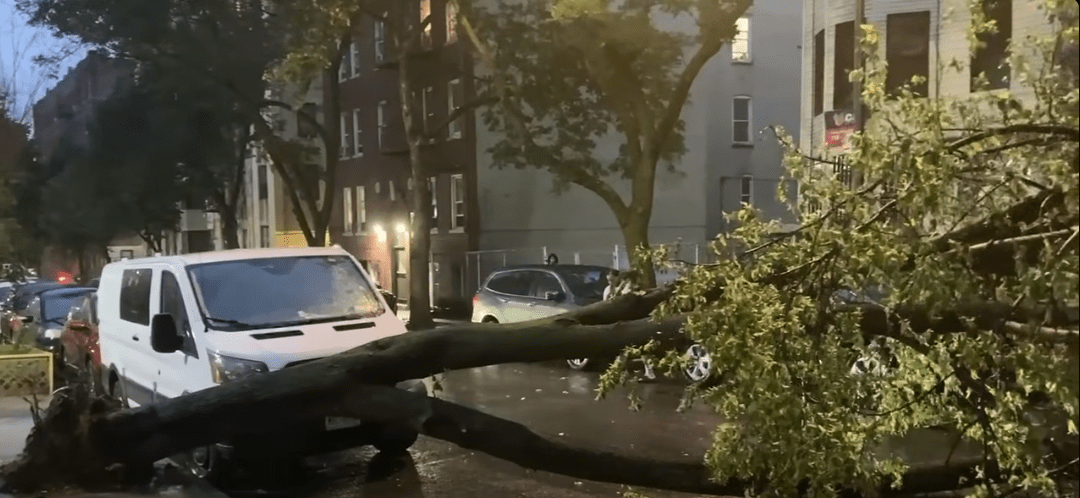 Con Edison Restoring Power to Customers Affected by Storm