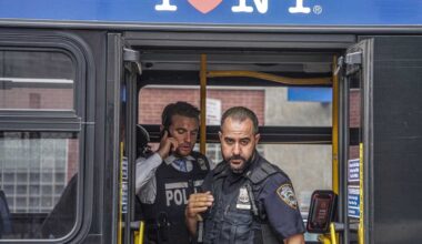 Bronx bus murder: Man shot dead after asking teen to lower voice during cellphone call, sources said