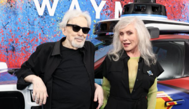 Heart of Kryponite: Debbie Harry, Chris Stein of Blondie Steal the Show at Super "Supergirl" Premiere at Brooklyn Opera House