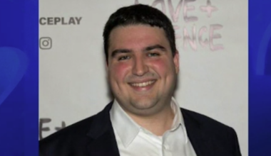 News 12 | Bronx | Connecticut College Professor Wins Tony Award For Best Musical As Producer Of Broadway Hit Schmigadoon