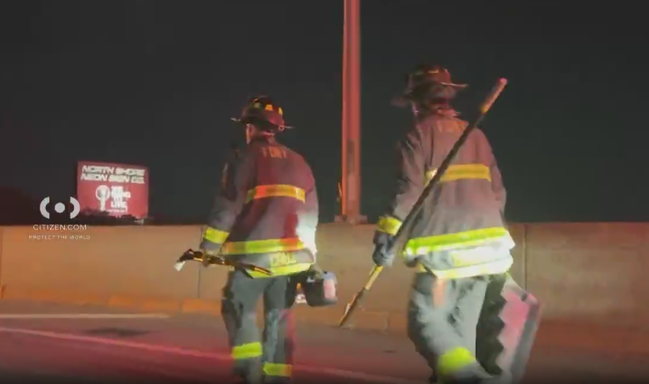 News 12 | Brooklyn | Two Dead At Least 20 Others Injured In Long Island Expressway Overnight Crash