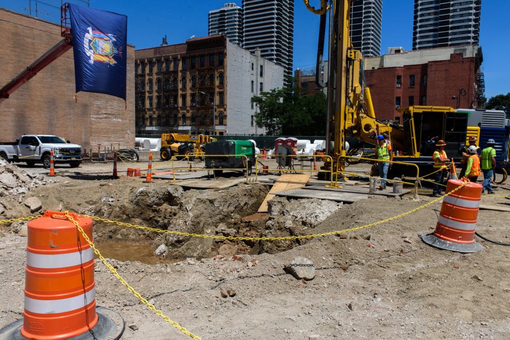 Long-awaited Second Avenue Subway Phase 2 breaks ground