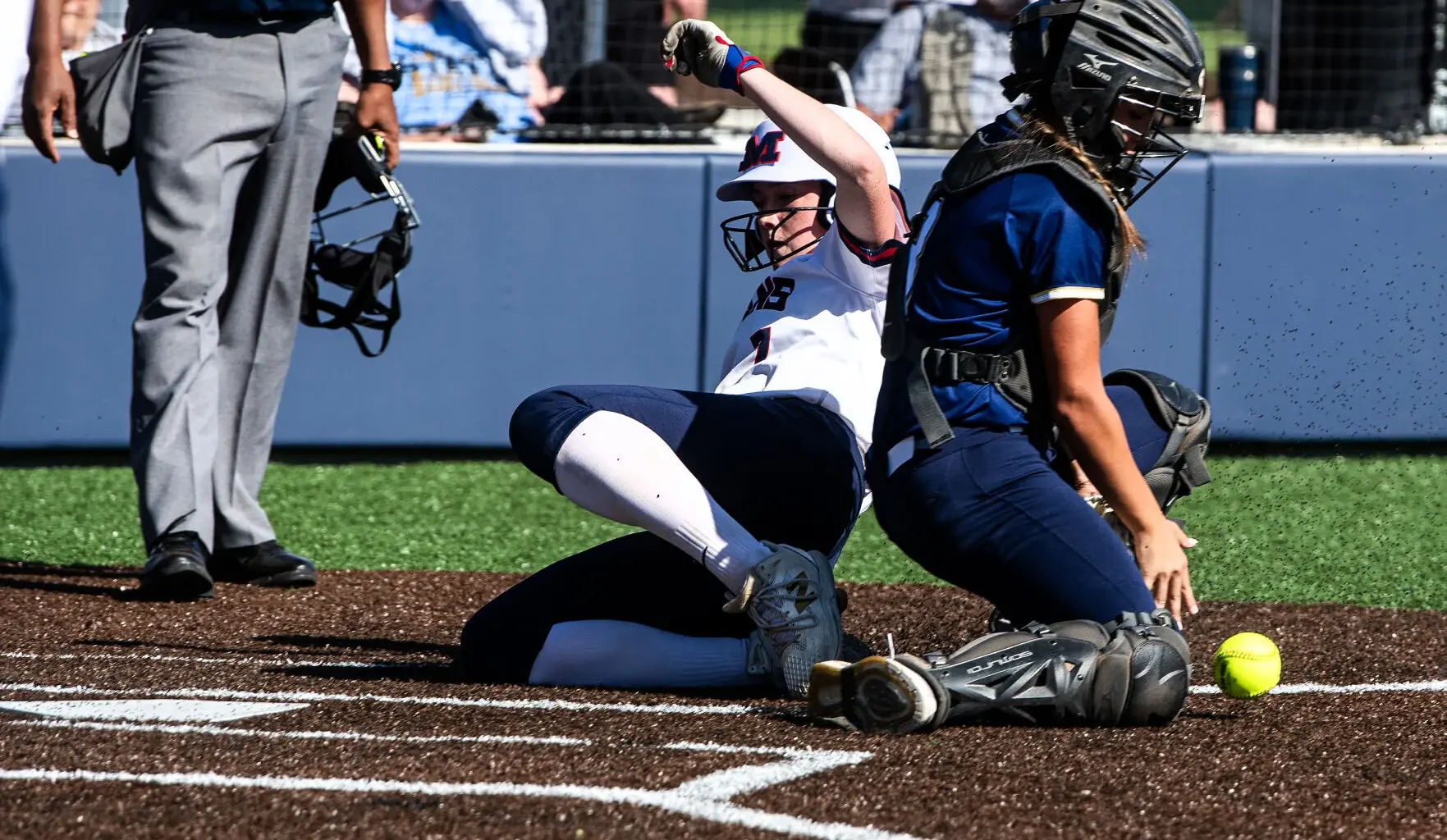 Manhattan High softball receives 5 All-League honors
