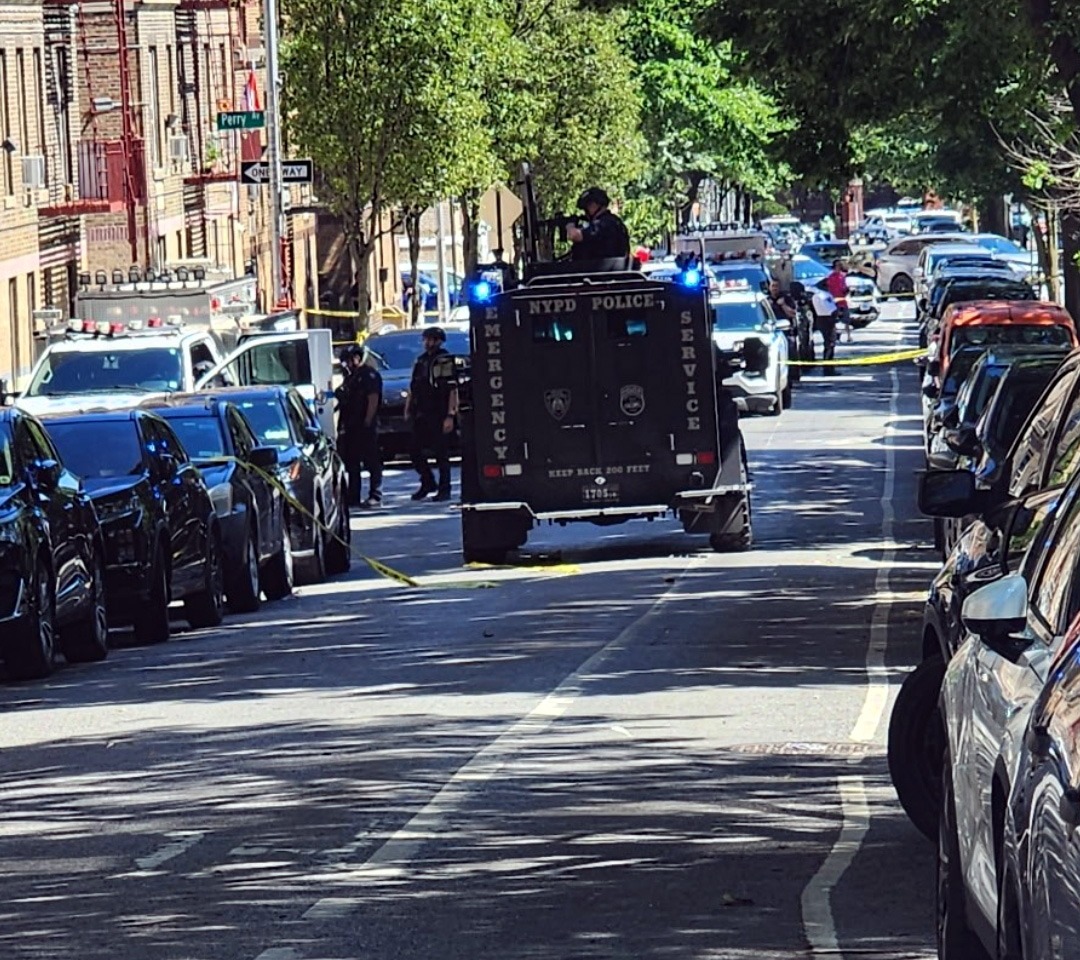 Norwood: Armed Man Holds Police, Community at Bay in 4-Hour Stand Off