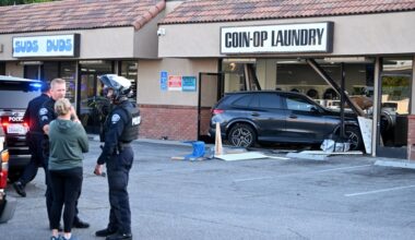 Woman killed inside Manhattan Beach laundromat – Daily Breeze