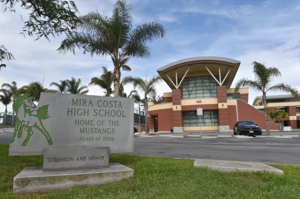 Student disciplined for drawing swastikas at Mira Costa High School in Manhattan Beach – Daily Breeze