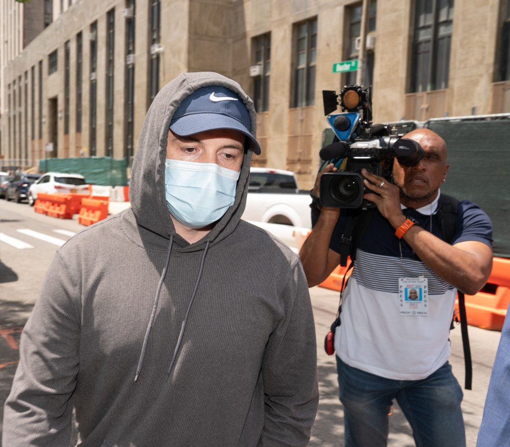 NYPD cop arrested for having sex with suspect hours after arresting her