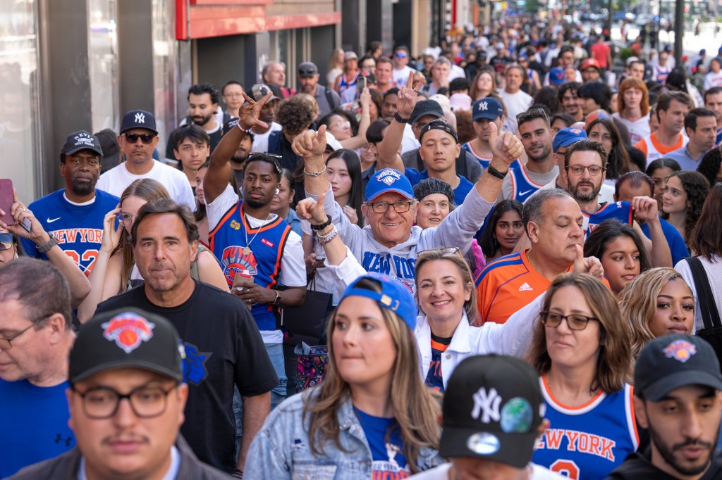 Knicks fans fill NYC streets next to MSG prior to NBA Finals Game 3
