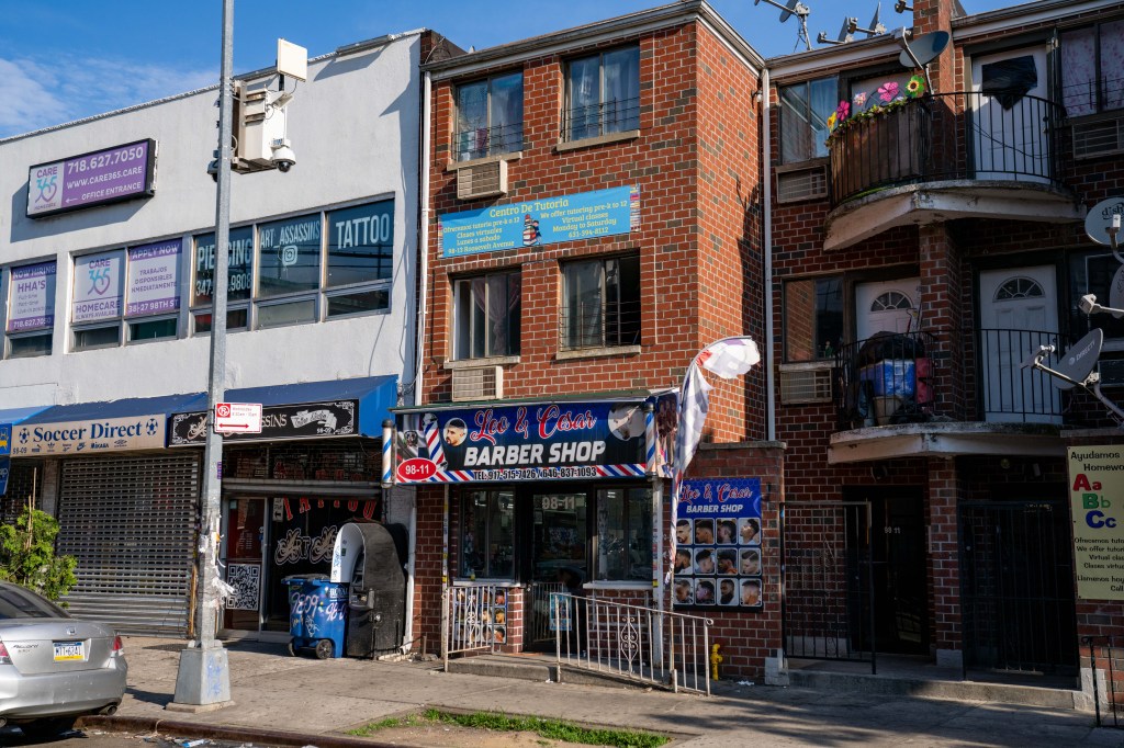 Man, 25, stabbed three times in back in Queens after early-morning dispute