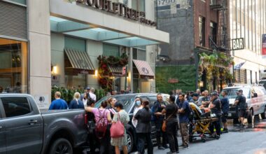 Woman releases bear spray during quarrel in Manhattan hotel, 8 hurt