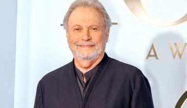 Billy Crystal's New Solo Show 860 Sets Dates at Broadway's Imperial