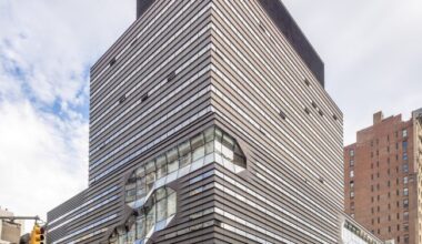 New York's New School Axes Staff, Closes Colleges in Major Revamp