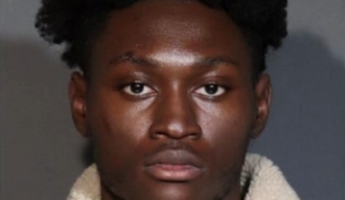 Bayonne PD seeking public's help to locate man who stole $60k in jewelry