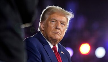 Trump blasts socialist sweep of NYC congressional primaries, warns states