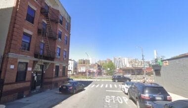 Two teens stabbed during NYC robbery attempt