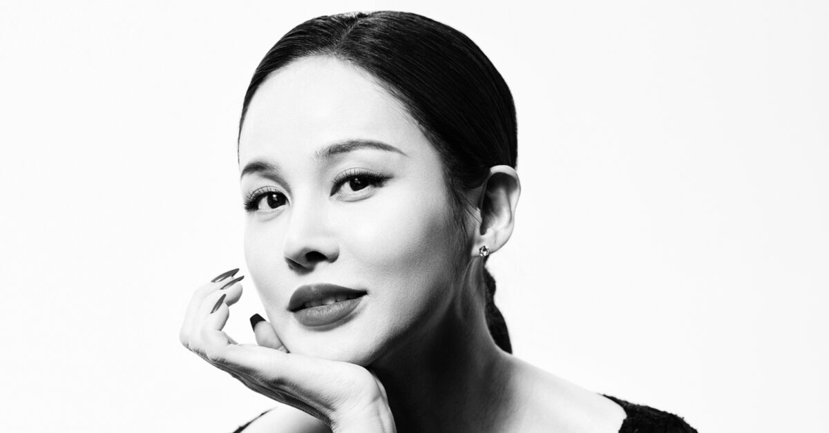 South Korean Pop Star Ivy Will Make Broadway Debut in Chicago
