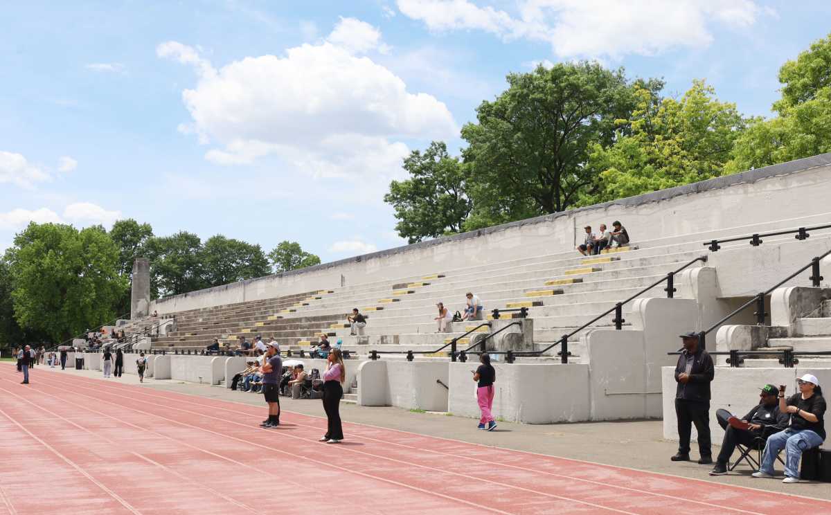 Petition seeks to save “irreparable” Van Cortlandt Park Stadium from demolition – Bronx Times