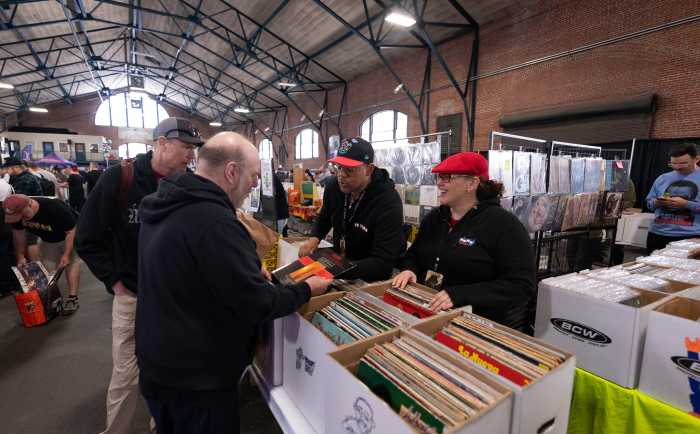 VinylCon!