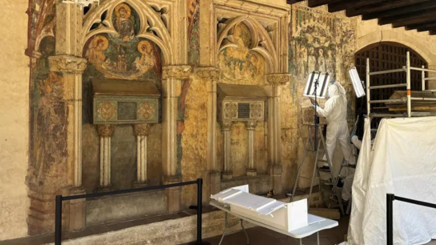 A queen’s tomb hid a secret for 700 years until science opened it