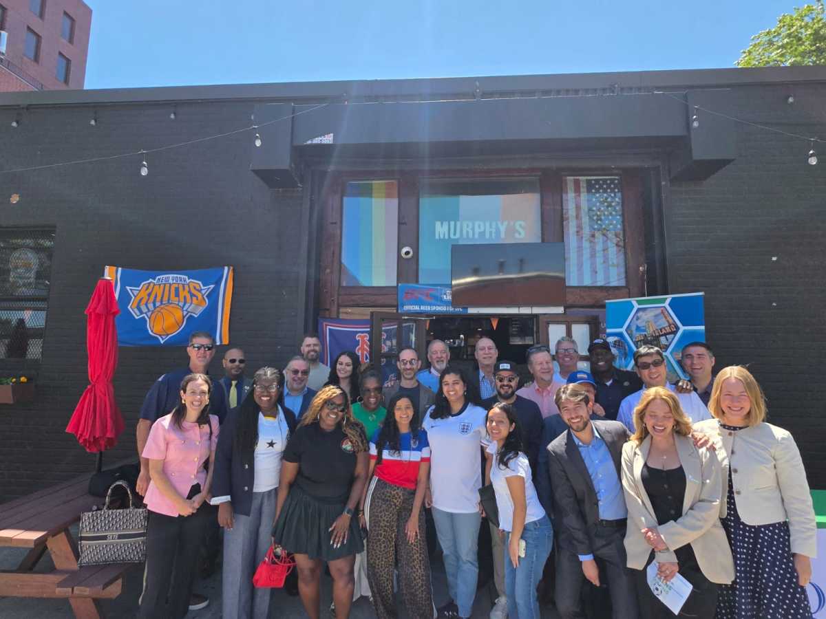 Queens Chamber of Commerce launches World Cup toolkit for small businesses – QNS