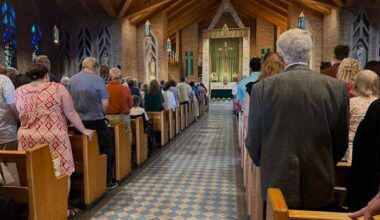 Our Lady Queen of Heaven holds final mass as Archdiocese of Detroit restructuring closes parish