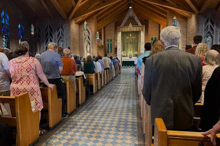Our Lady Queen of Heaven holds final mass as Archdiocese of Detroit restructuring closes parish