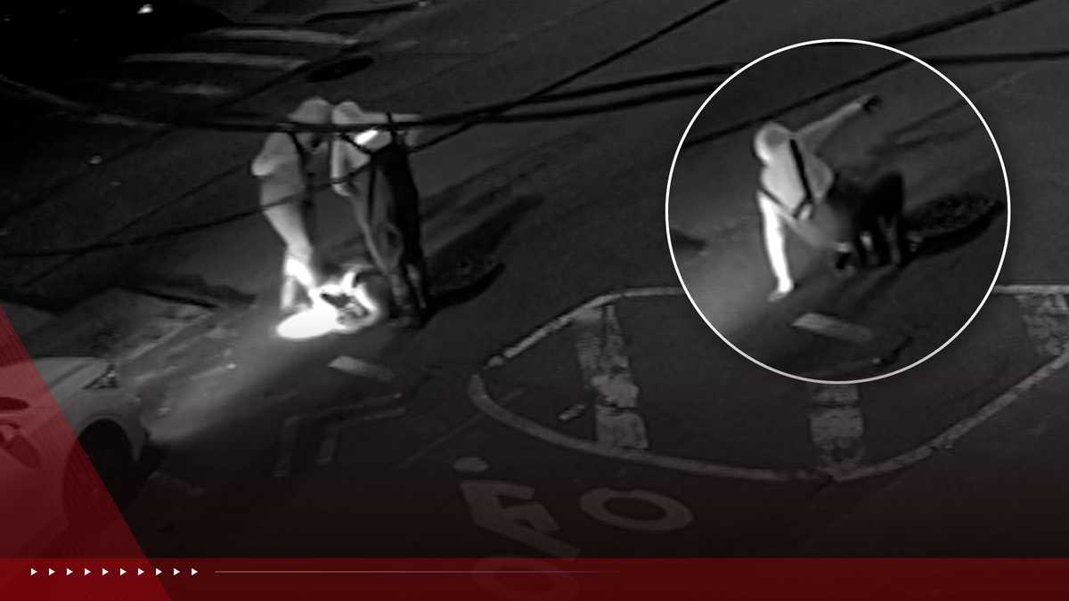 Video shows people enter NYC sewer at night