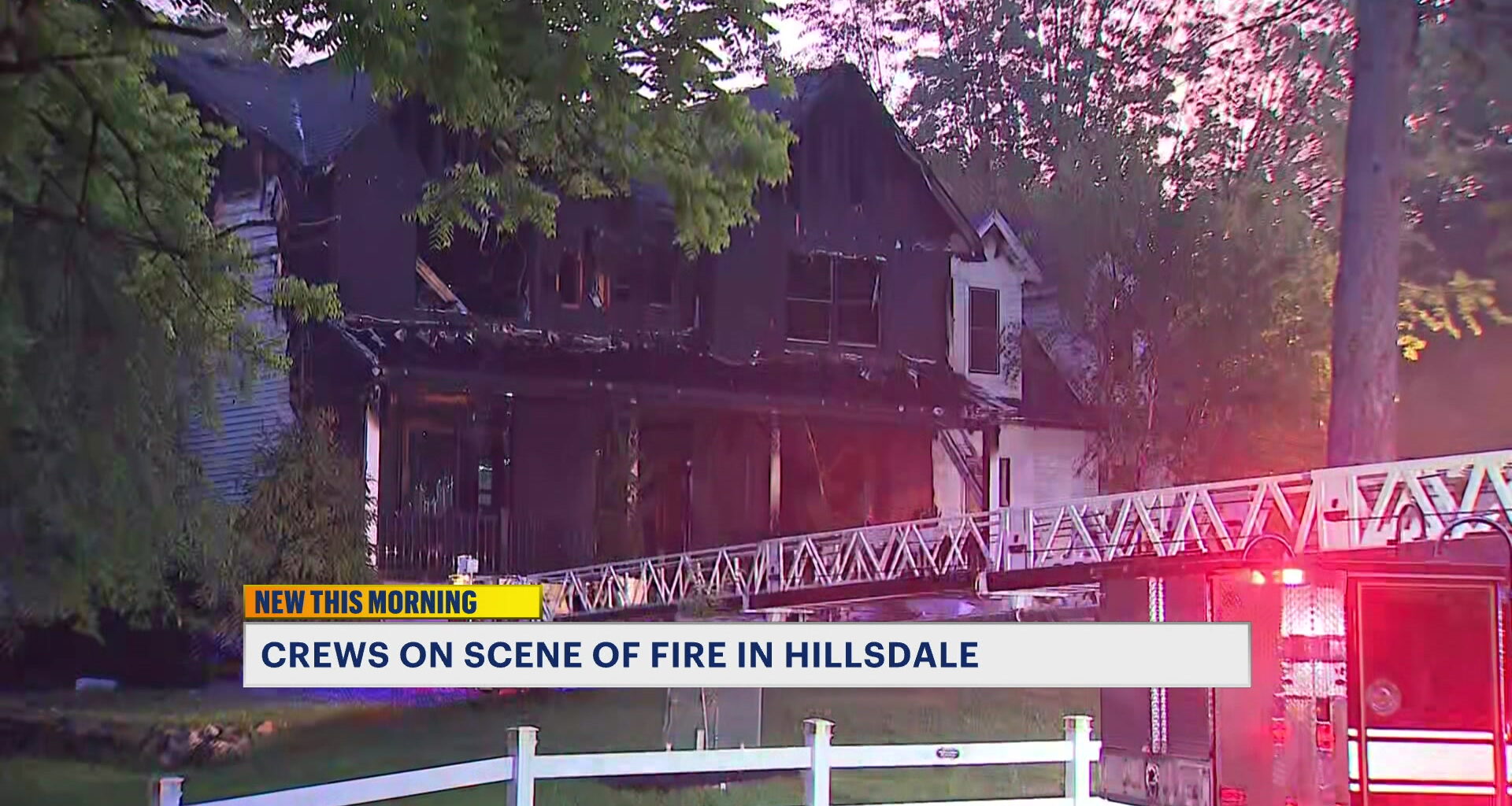 News 12 | Bronx | Six People Escape Burning Home As Overnight Fire Tears Through Hillsdale House