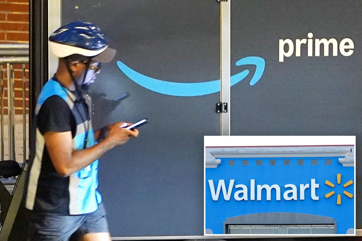 Amazon overthrows Walmart to become Fortune 500's top company -- ending superstore's 13-year reign at the top