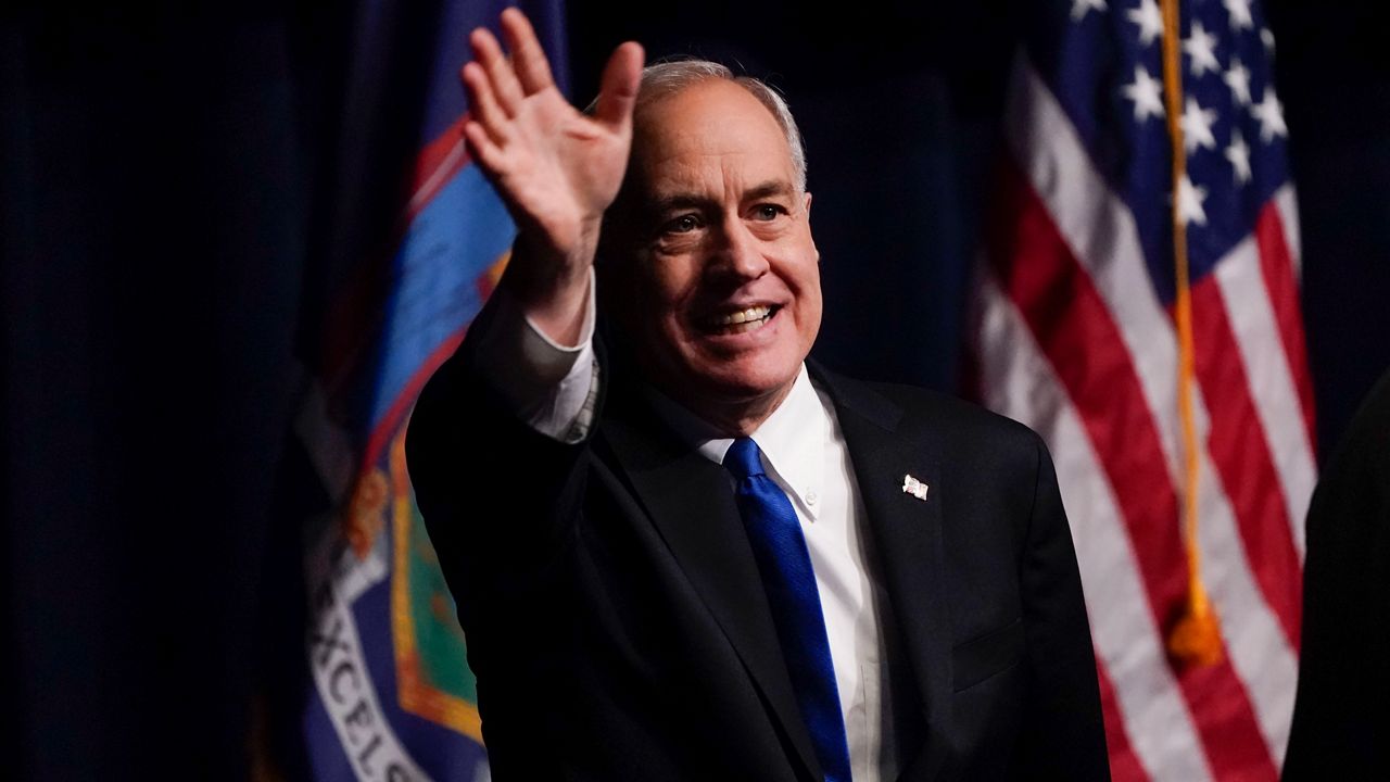tom-dinapoli