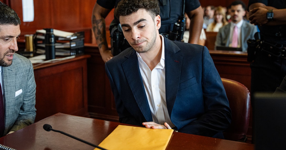 Luigi Mangione will not pursue psychiatric defense in UnitedHealthcare CEO's killing