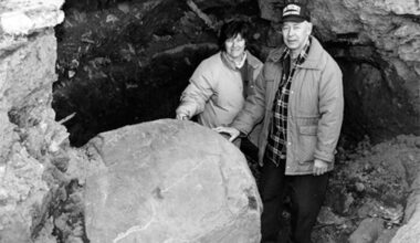The big rock that helped defined the Ridgewood/Brooklyn border: Our Neighborhood, The Way it Was – QNS