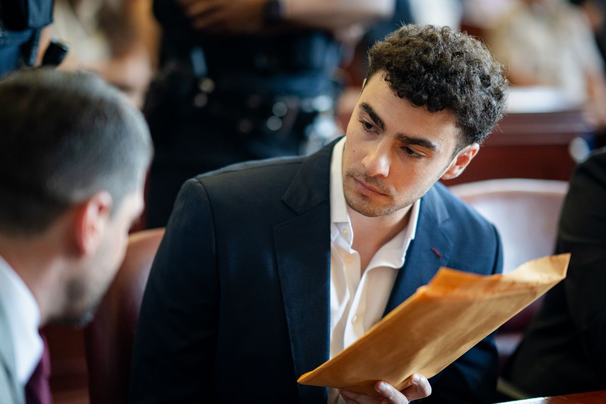 Luigi Mangione will assert psychiatric defense in murder cas...