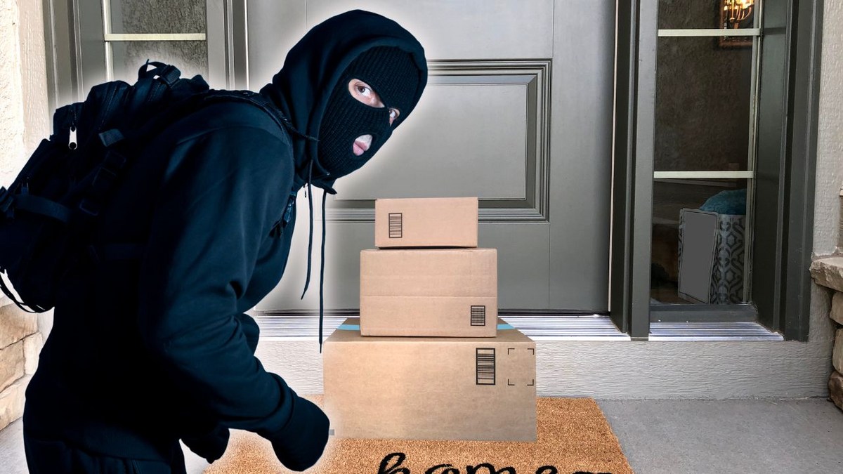New York Police Are Warning About Prime Day Porch Pirates