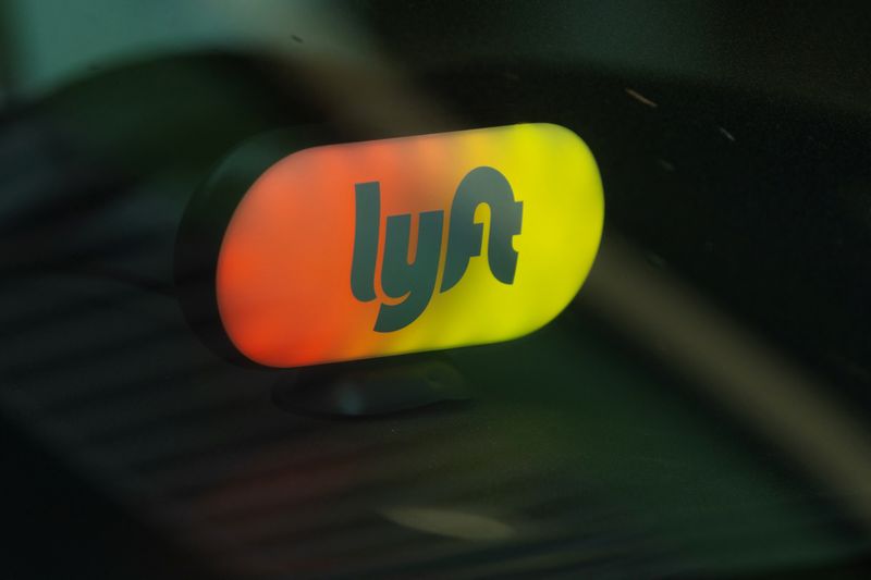 Lyft, Uber sue New York City to block driver retention law