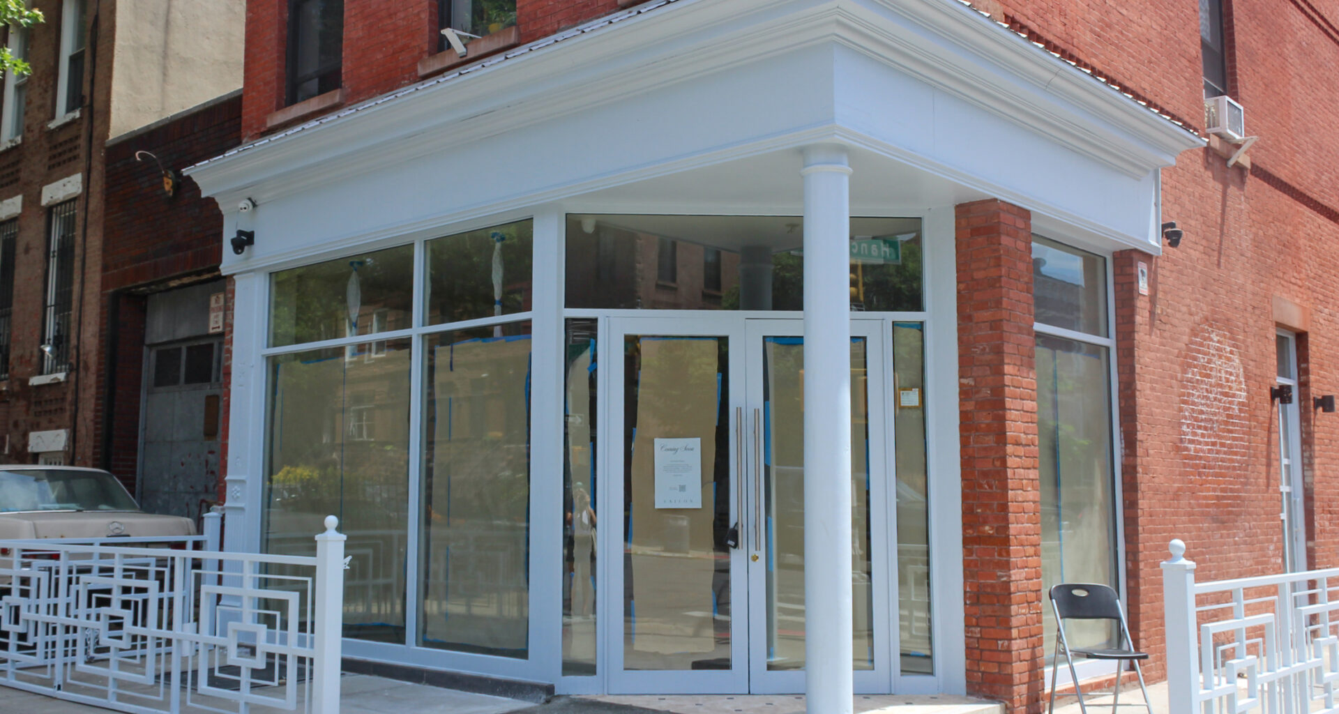 bed stuy - corner storefront with white trim