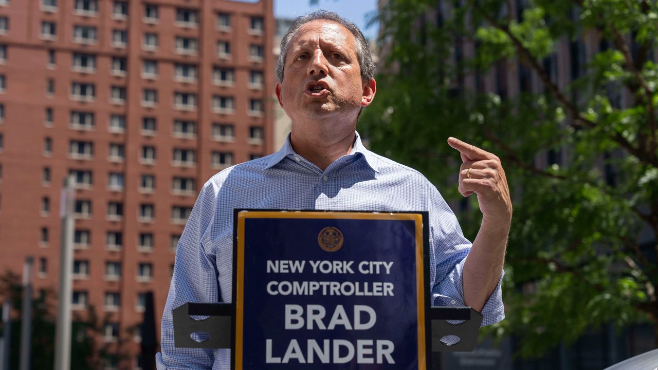 Lander