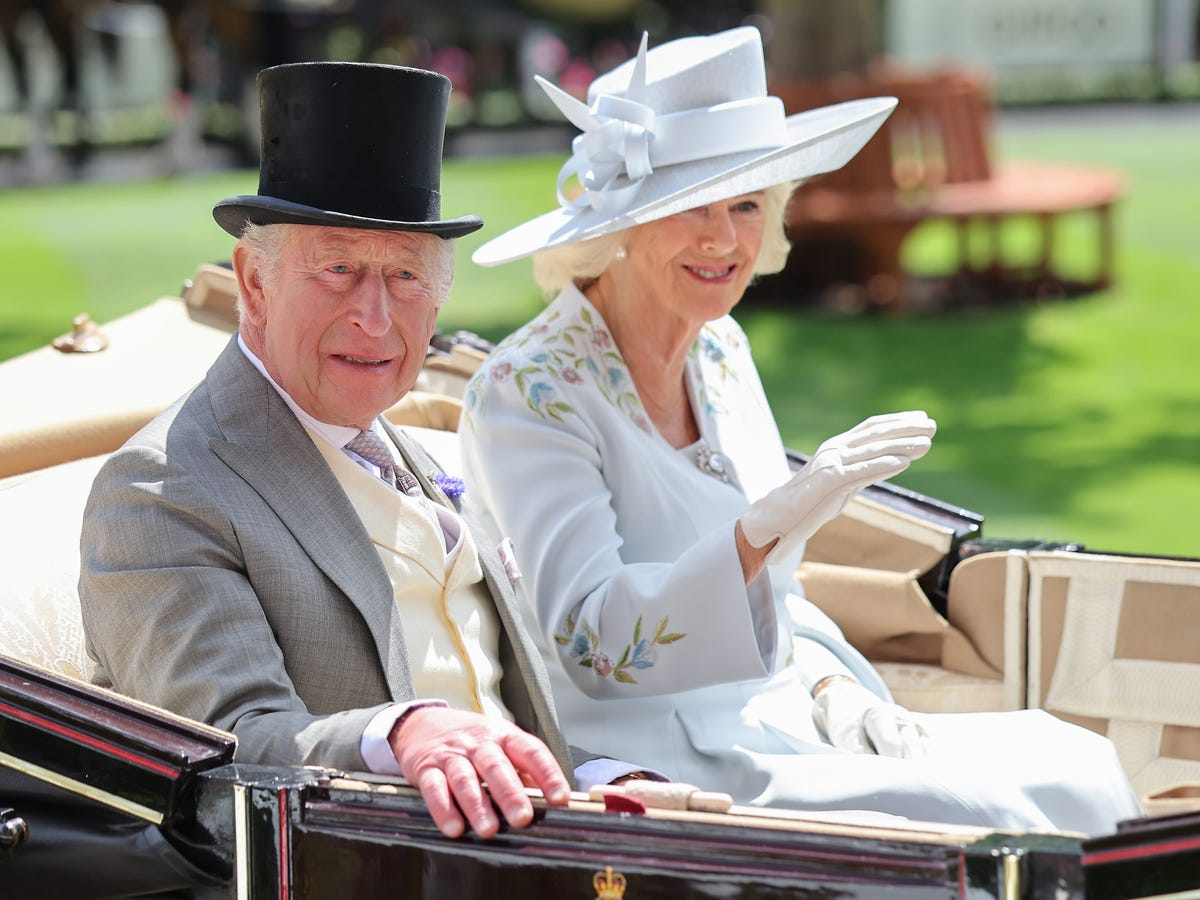 Queen Camilla Wears Historic Cullinan V Diamond Brooch to Royal Ascot 2026