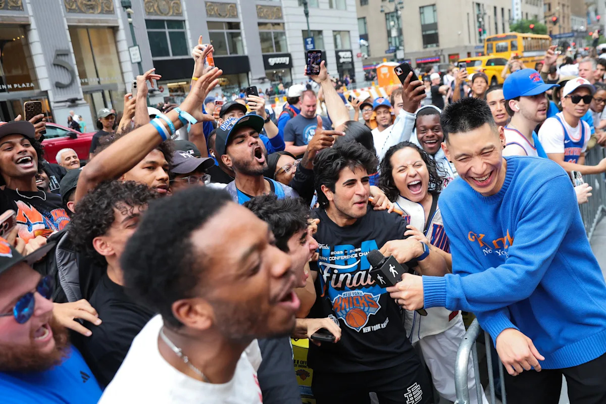 A dream day for New York fans with Knicks on the road to clinch and Brazil vs. Morocco in World Cup
