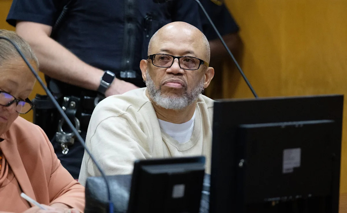 Queens triple-murderer landlord gets life without parole; ‘Never getting out!’ judge thunders