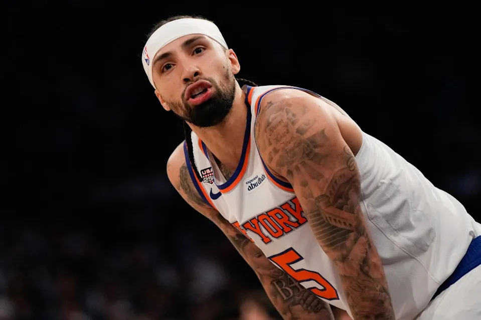 Grand Theft Alvarado — as he’s been christened for his ball-stealing skills — had a high energy game on Tuesday, despite the hard loss to the Spurs, 115-111. AP Photo/Ross D. Franklin