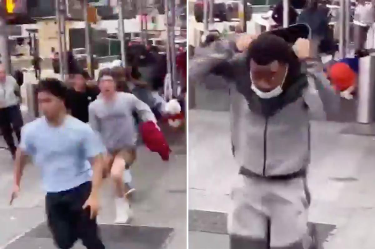 Gunshots ring out in Times Square, sending tourists running