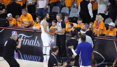 NBA focused on pair of fans over profane Jalen Brunson interaction