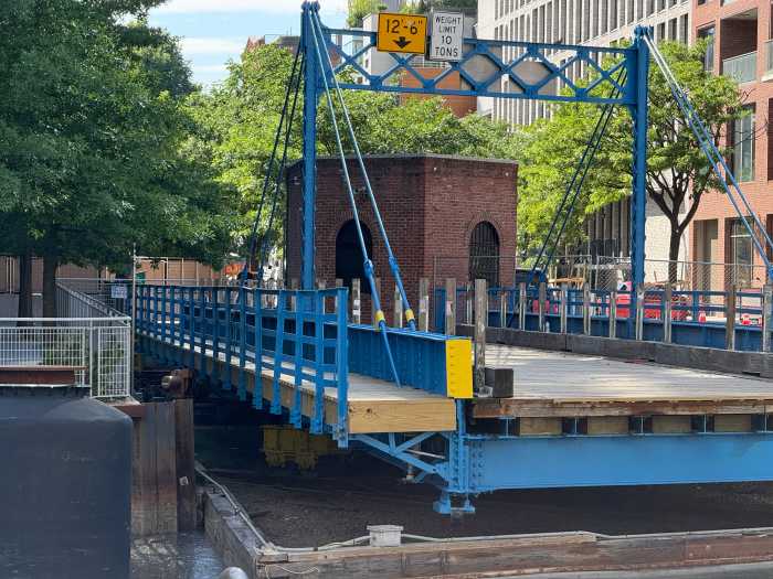 carroll street bridge