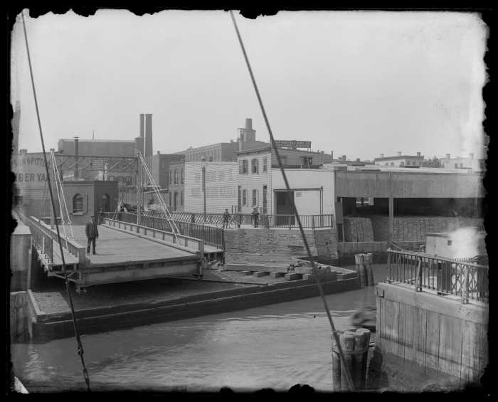 carroll street bridge