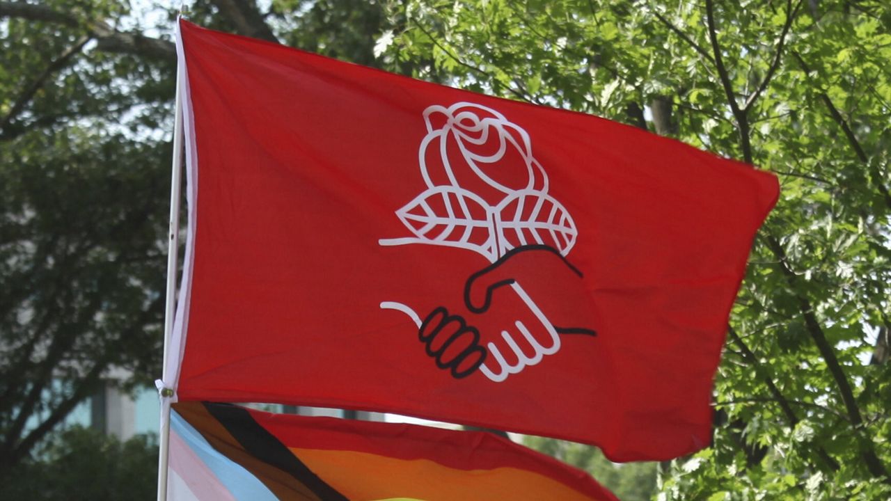DSA flag