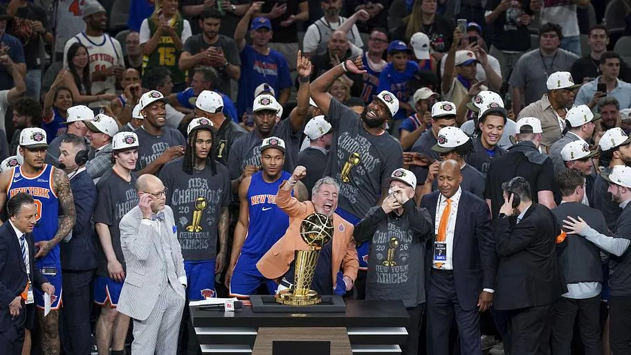 Knicks Celebrate