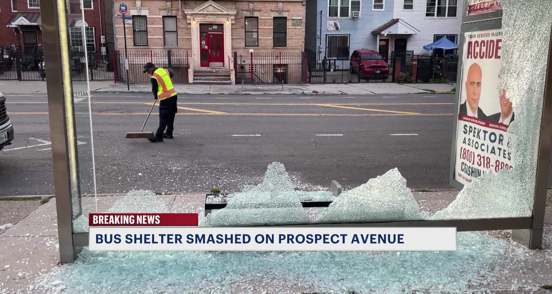 News 12 | Bronx | Bus Shelter Smashed On Prospect Avenue