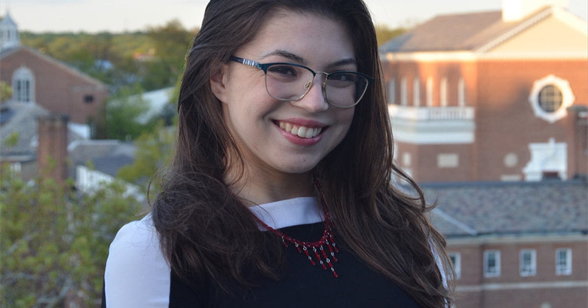 Gabrielle Feneide Named Undergraduate Valedictorian at Manhattan University