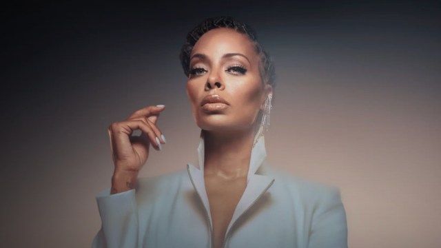 Who Shot Madame in All The Queen’s Men Season 5?